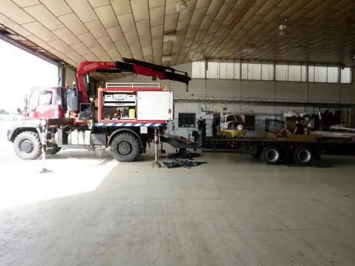 recovery vehicle with trailer